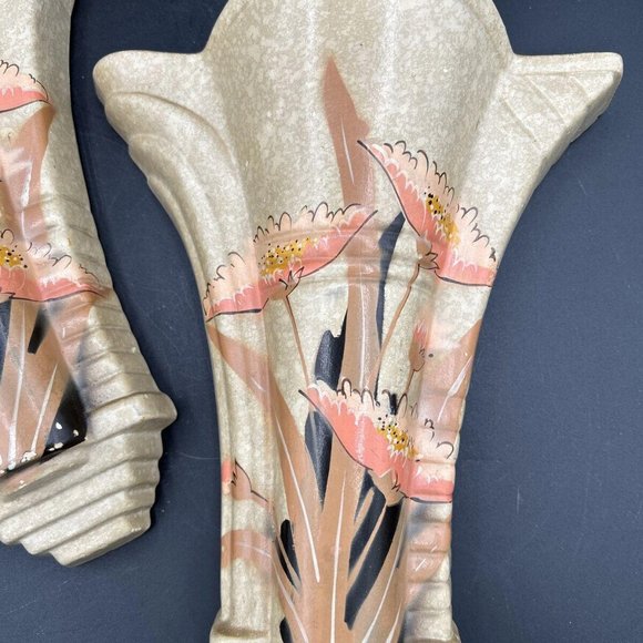 Art Deco Floral Hand Painted Ceramic Wall Pockets by Adrian Pottery England, 2 - Picture 2 of 8